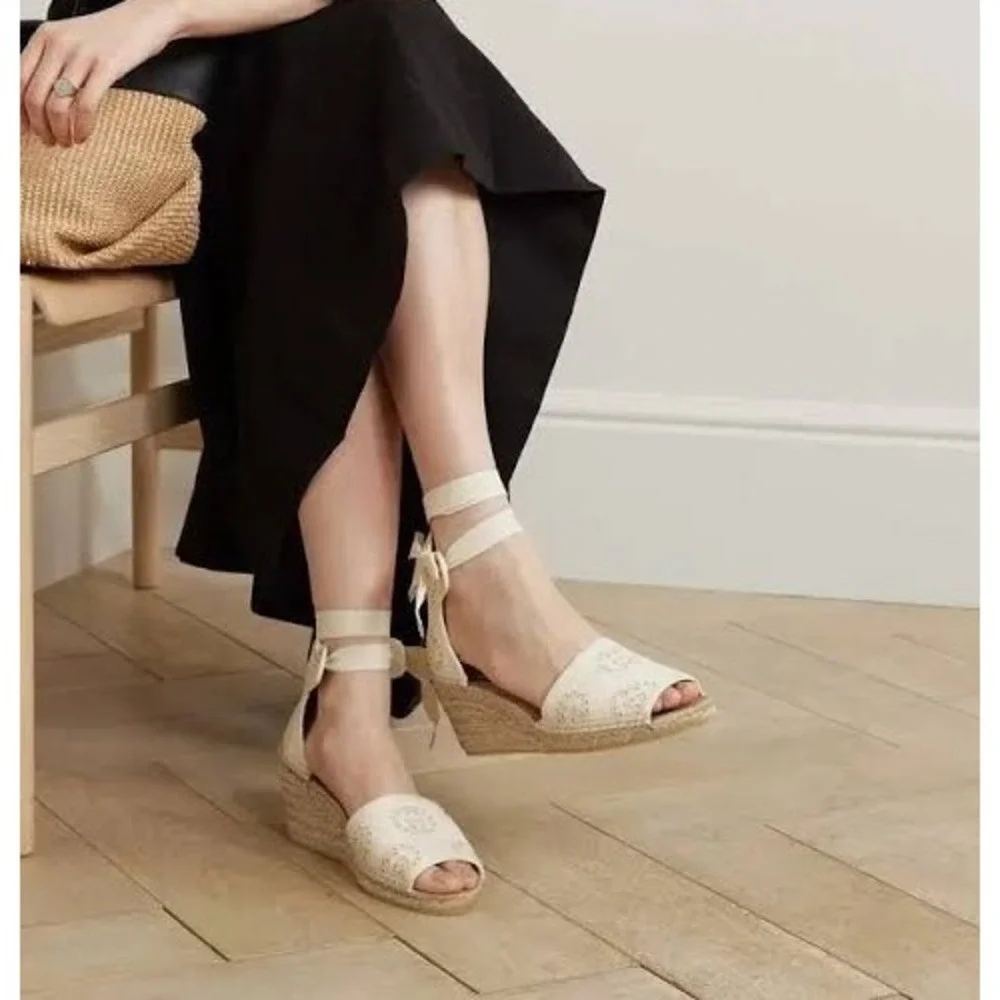 Gucci GG Damita Espadrille Wedge Sandal Eyelet Beige Canvas EU 36.5 US 6.5